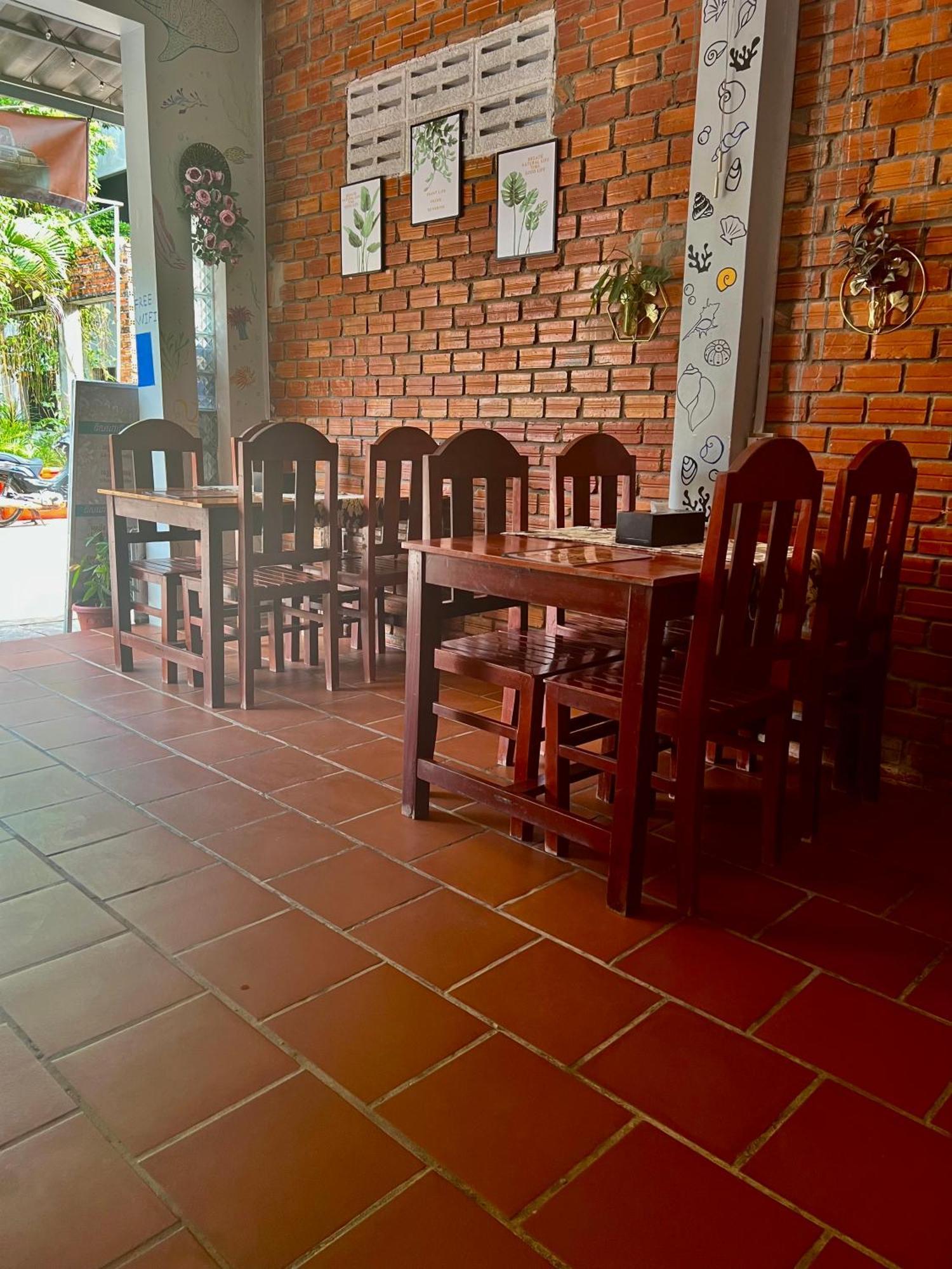 Ing Ing Guesthouse เกาะรงสำลน ภายนอก รูปภาพ